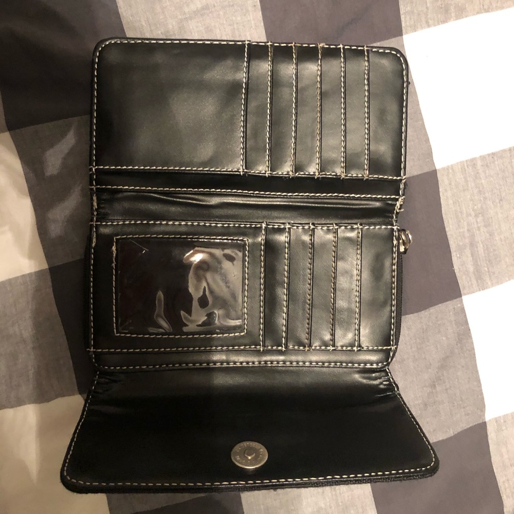 Wallet - Picture 2 of 4